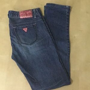 Guess straight jeans with pink decoration